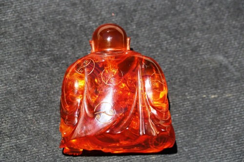 A072 Chinese Amber Buddha. 20th Century - Picture 3 of 12