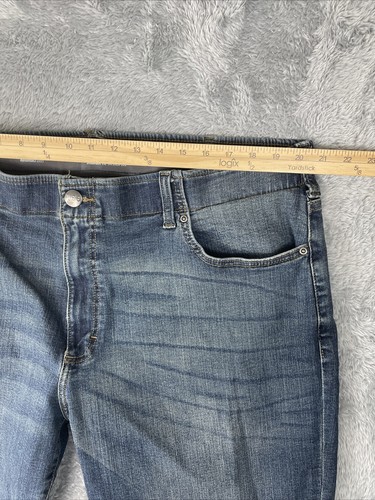Lee Performance Series Jeans Mens 42x32* Extreme Motion Straight Fit Tapered Leg - Picture 4 of 11