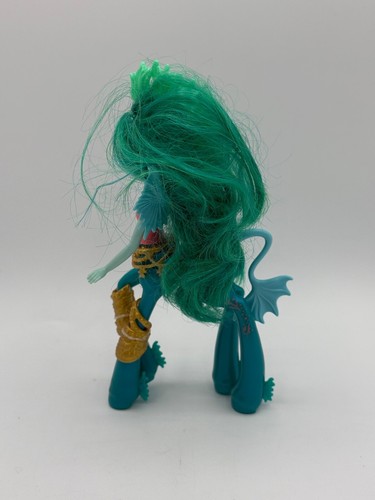 Lotto di 3 Monster High Fright Mares Bay Tidechaser, Pyxis & Fretz Quartzmane - Foto 8 di 13