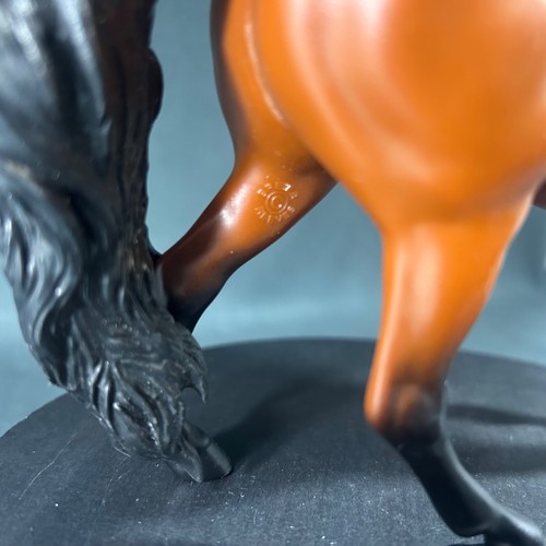 Figura Caballo Breyer Reeves Marrón Con Figura Melena Negra - Imagen 10 de 12