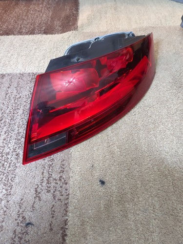 2008 - 2015 AUDI TT MK2 TAILIGHT BRAKE STOP LAMP REAR PASSENGER RIGHT 8J0945096E