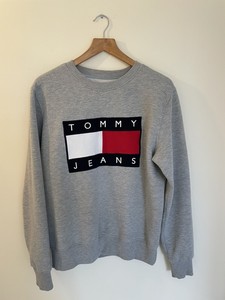 tommy jeans grey jumper