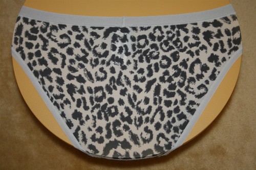 Bikini gris banda ancha mediana estampado animal y Victoria's Secret en banda - XS - Imagen 2 de 2