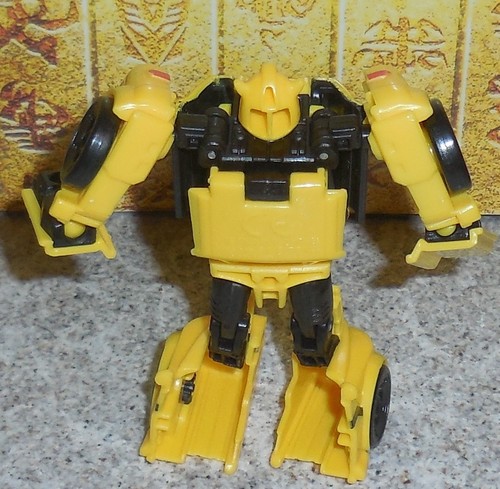 Transformers Titans Return Bumblebee Complete Legends Class generations - Picture 5 of 7