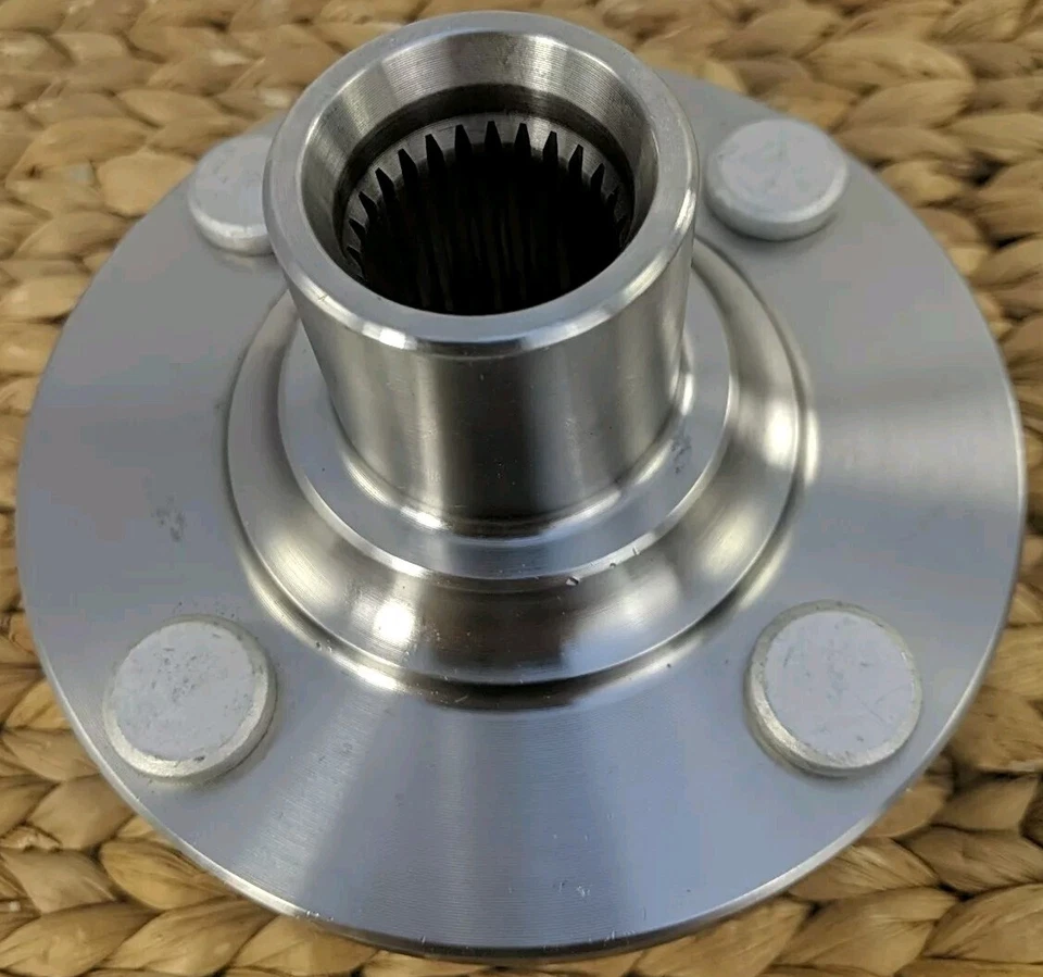 Buje de rueda delantera Dorman 930-413: 12-19 Toyota Prius 09-18 Yaris 12-15 Scion IQ Foto 2 de 4