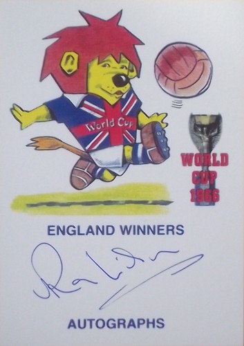 Ray Wilson England Signed 1966 World Cup Willie Card Photo Proof COA Everton