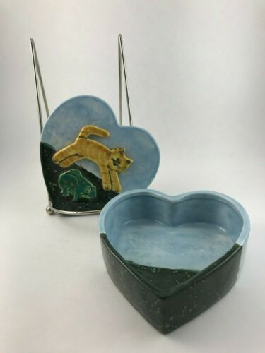 Cerámica de arte de estudio "Gato saltando sobre rana" - Caja corazón joyera/baratija - Imagen 2 de 5