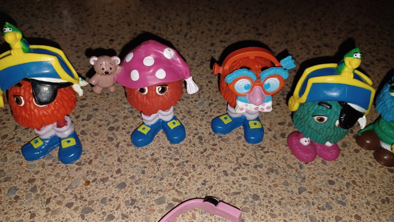 Picture 3 of 5