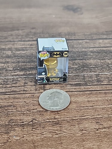 ☆MIRA☆ ~Funko Bitty Pop Batman 289 Batman Forever Gold 1/24 Rarity Chase~ ☆RARO☆ - Imagen 6 de 6