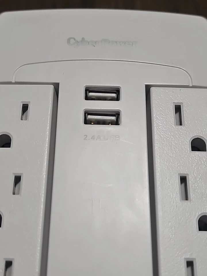 CyberPower P6WSU Wall Tap Surge Protector - Image 2 of 4