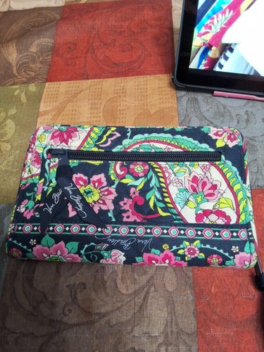 Vera Bradley Turn Lock Wallet-Petal Paisley RETIRED Pattern - Picture 5 of 6