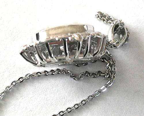 Genuine Italian Conch Shell Cameo Pendant & 20 inch chain / 925 Sterling Silver - Picture 3 of 4