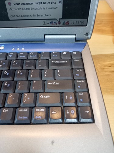 Dell Inspiron 5150 Laptop Windows Xp Read Description - Picture 6 of 24