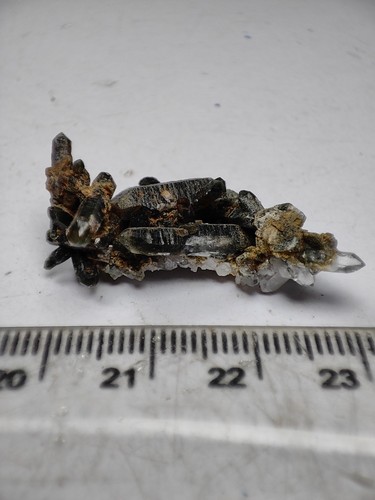 Chlorite Included Quartz Cluster Having Good Lustre & Nice Growth. Baluchistan - Picture 11 of 12