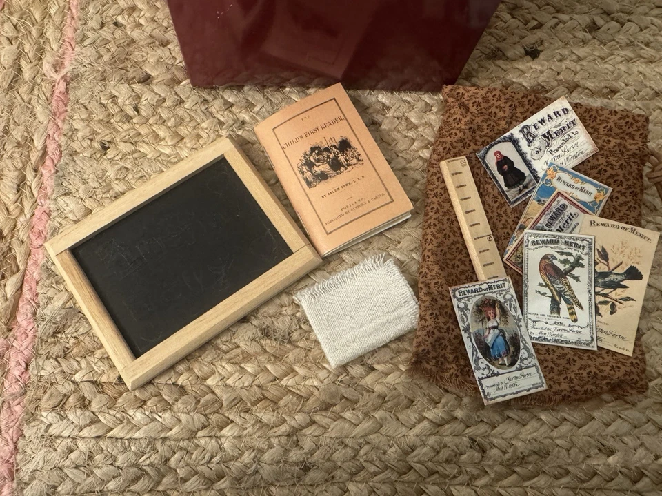 Pleasant Company KIRSTEN 1986 KSAB pizarra y útiles escolares RARO EN CAJA ORIGINAL Foto 4 de 4