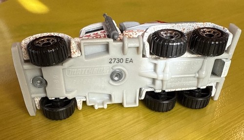 1981 Matchbox Peterbilt Cement Truck - Picture 5 of 5