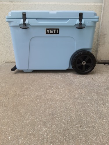 Yeti Tundra Haul Wheeled Cooler - Picture 31 of 33