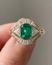 2Ct Simulated Emerald Women's Engagement Ring 925 Sterling Silver