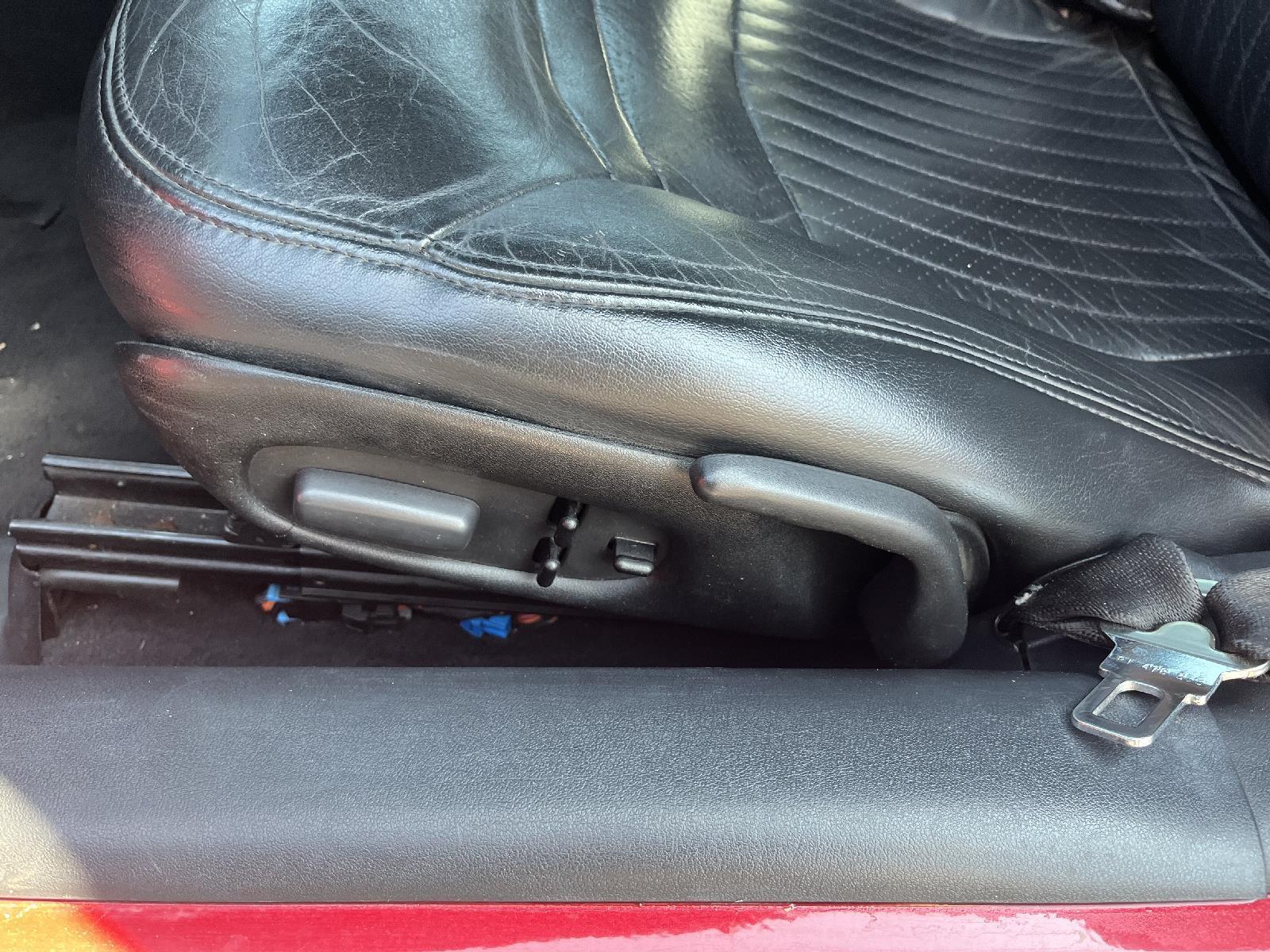 2000 Chevrolet Corvette - Picture 19 of 24