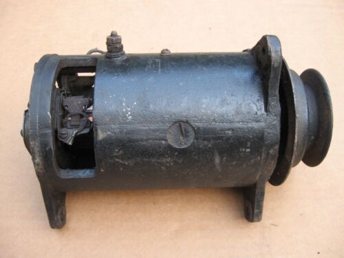1930's CHEVY BUICK OLDS PONTIAC GENERATOR 935V 215542 DELCO REMY - Picture 2 of 5