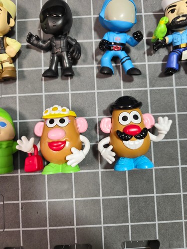 Funko Mystery Minis Retro Toys GI Joe TARGET EXCLUSIVE Gloworm Lot of 9 - Picture 4 of 6