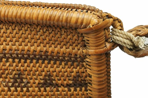 Dayak Tribe Baby Carrier Borneo Indonesia Mid 20th Century Woven Rattan Basket - Bild 7 von 9