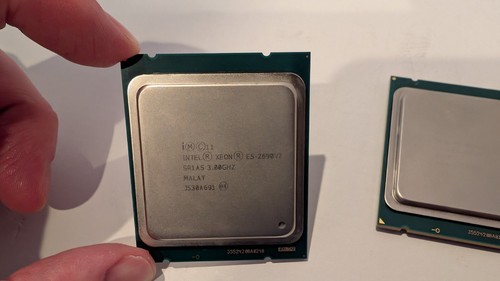 Paar Intel Xeon E5-2690 V2 3,00GHz 10C LGA 2011 130W 25MB 8 GT/s Server CPUs - Bild 2 von 4
