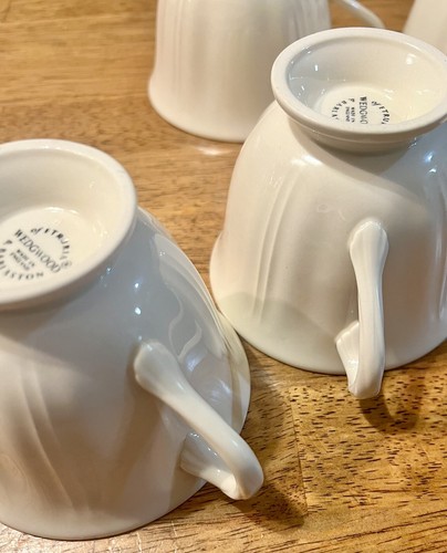 Coppa(e) Wedgewood Queen's Plain Footed - Foto 7 di 10