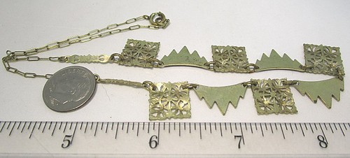 DECO Gold Plate Brass and Enamel Pendant Necklace 9.2 grams 15 1/2” end to end - Picture 5 of 5