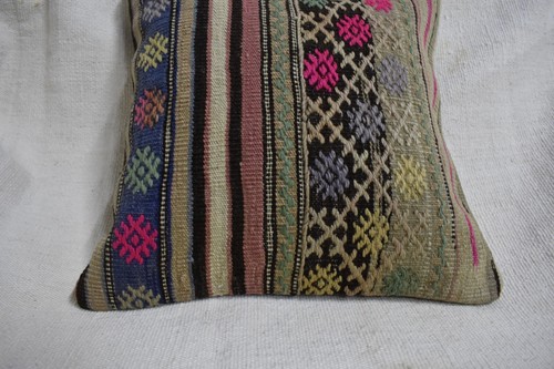 Kilim Pillow Cushion Cover, Hand Woven Pillow 15.3 x 15.3 in - Picture 3 of 10
