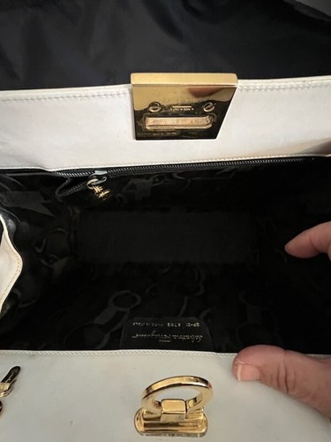 Vintage Salvatore Ferragamo Handtasche weiß Leder goldfarben abnehmbare Kette  - Bild 7 von 17