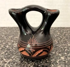 Signed Native American Navajo Tribal Pottery Dbl Spout Wedding Pitcher Vase 3”