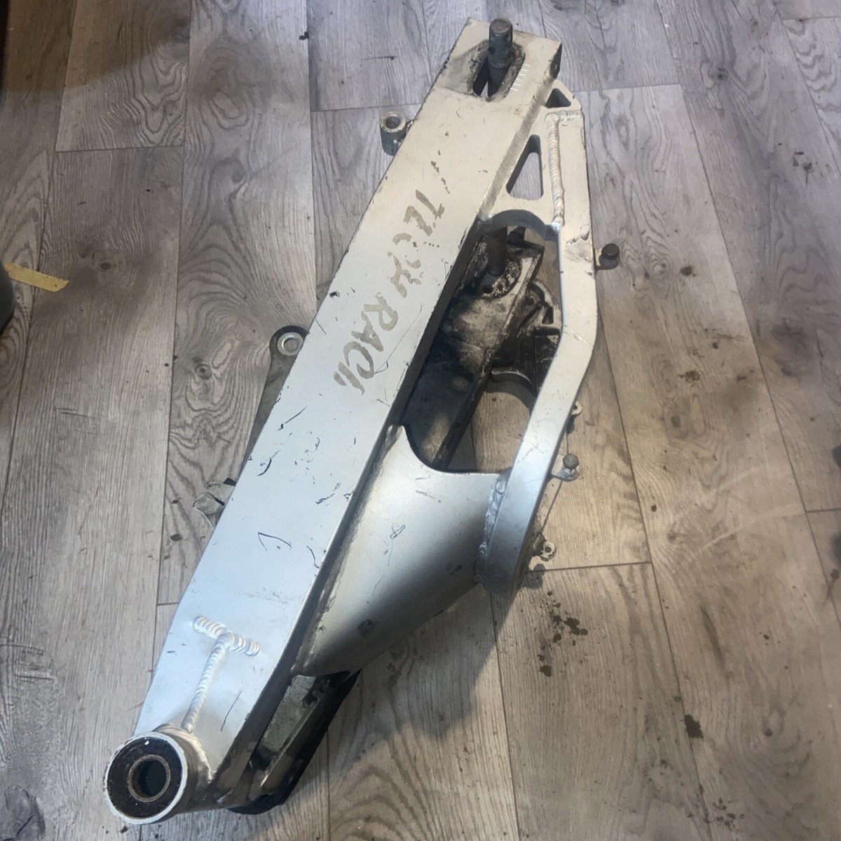 1989 Kawasaki ZX-7 Swing Arm | eBay