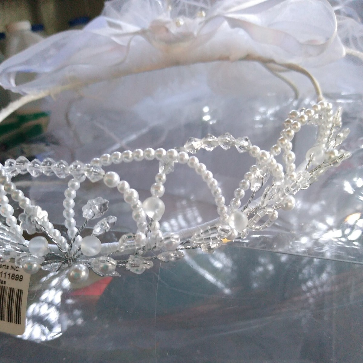 Gold pearl princess crown crystal tiara sweet 16th Noelle & Ava - Gold Queen Mary Rhinestone Tiara Crown with  main image 4