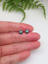 925 Sterling Silver Round Turquoise Stud Earrings Womens Tiny Studs 6mm(3.5mm)