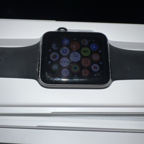 Apple Watch Sport (1st Gen) GPS, 44mm Space Gray Aluminum Case Sport Band - Picture 2 of 11