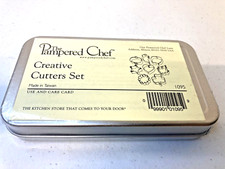 The Pampered Chef Creative Cookie Cutters Set Of 8 Select Designs New Sealed Tin
