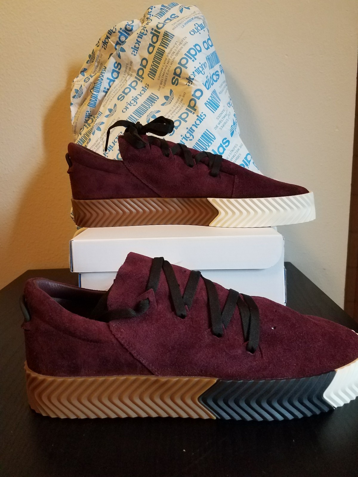 Adidas aw skate Alexander Wang BY8909 size 11 maroon Adidas aw skate Alexander Wang BY8909 size 11 maroon