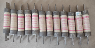Lot of 11 PC Gould Shawmut Trionic TR100R Time Delay 100A 250V Fuse Dual Element