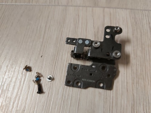 Lenovo Legion Y540-17IRH LEFT LCD Hinge Support Mount Bracket Hinges AM1A9000110 - Afbeelding 2 van 5