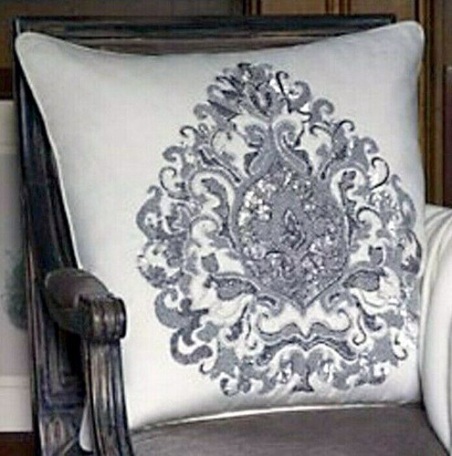 Almohada Decorativa Sferra Torella Con Relleno Lino Bordado Cuentas 20x20 Nueva - Imagen 1 de 3