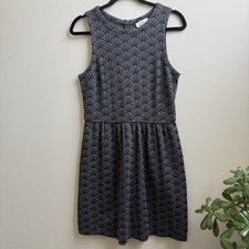 Ann Taylor LOFT Gray Geometric Print Sleeveless Fit  Flare Dress Size 4