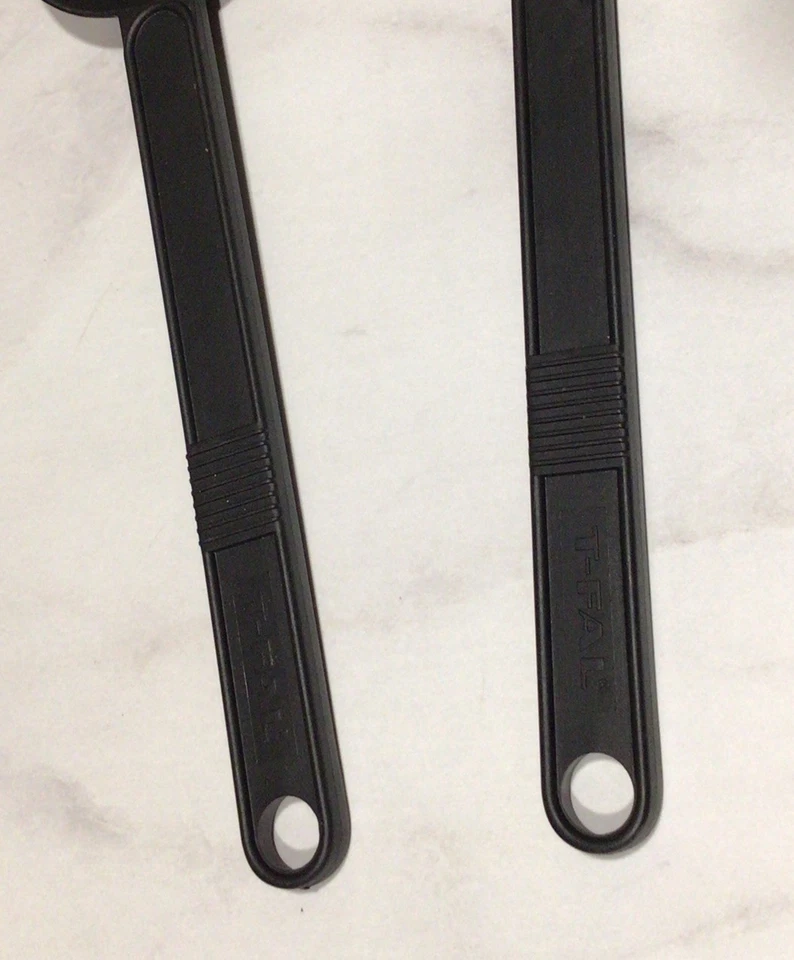 T-Fal Negro Nylon Ranurado Agujeros Cuchara para Servir Skimmer y Cucharón Cucharón Lote Canadá Foto 3 de 4