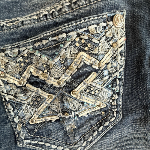 GRACE in LA Women's Aztec Embroidered Bootcut Jeans Dark size 30 stretch 0154 - Picture 7 of 15
