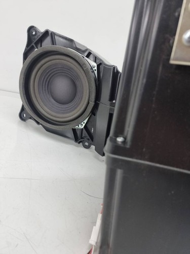 Lexus RX 450H 2018 Subwoofer speaker 8616048350 ESP32475 - Picture 2 of 6