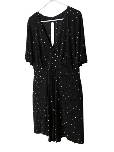 Torrid Polka Dot Romper Women’s 3X Black White Jersey Knit Pockets Flutter - Picture 17 of 20