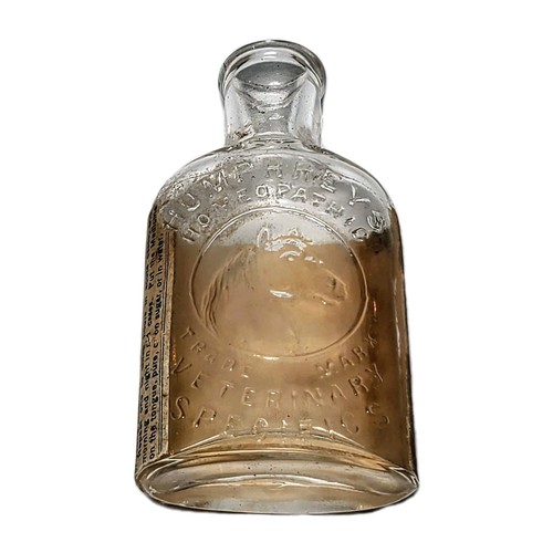 Antique 1900's Humphreys Veterinary Specific Horse Medicine Bottle w Label - Picture 4 of 7