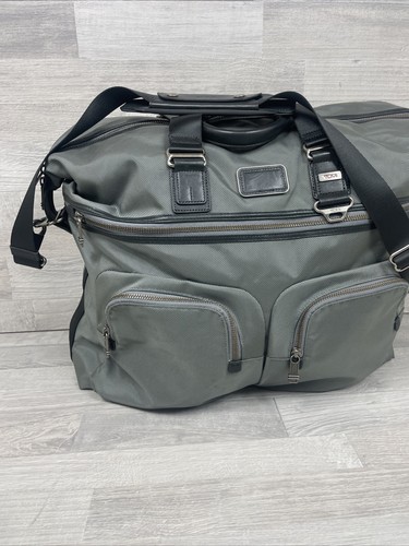 TUMI Alpha Bravo Kessler Large Carry On Duffle Bag Weekend Overnight Gray 22353 - Picture 2 of 8