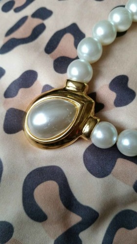 VTG Napier Faux Graduated Pearl Necklace Signed Teardrop Pearl Pendant 16" READ - Picture 10 of 10