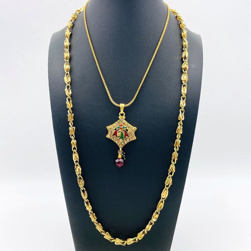 Goldfarbene Halskette 2 Stück emaillierter Stern Anhänger und byzantinische Kette